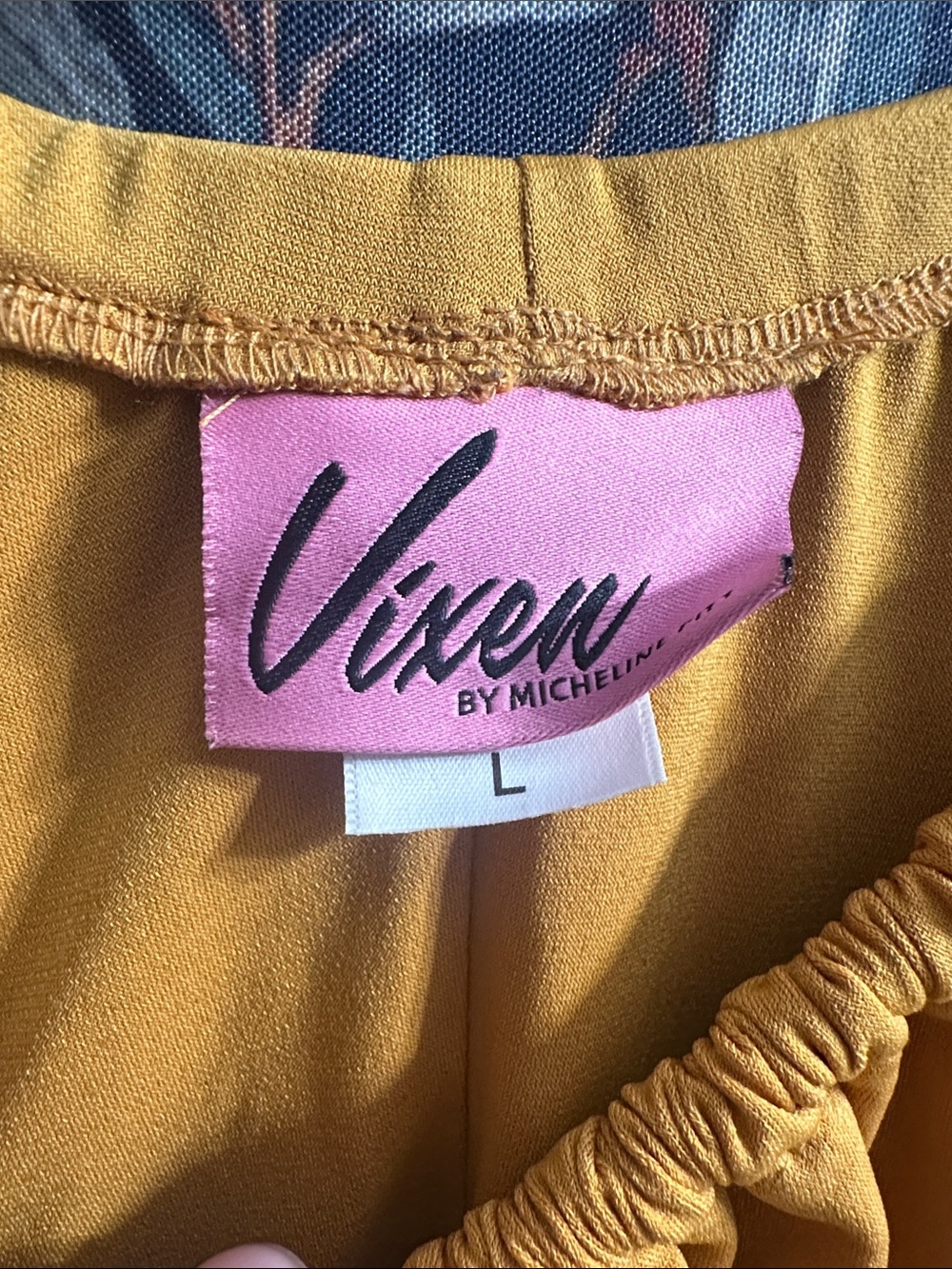 Vixen By Micheline Pitt Vacation mustard Blouse Peasant top L - Picture 2 of 2